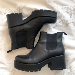 Vagabond Platform Boot